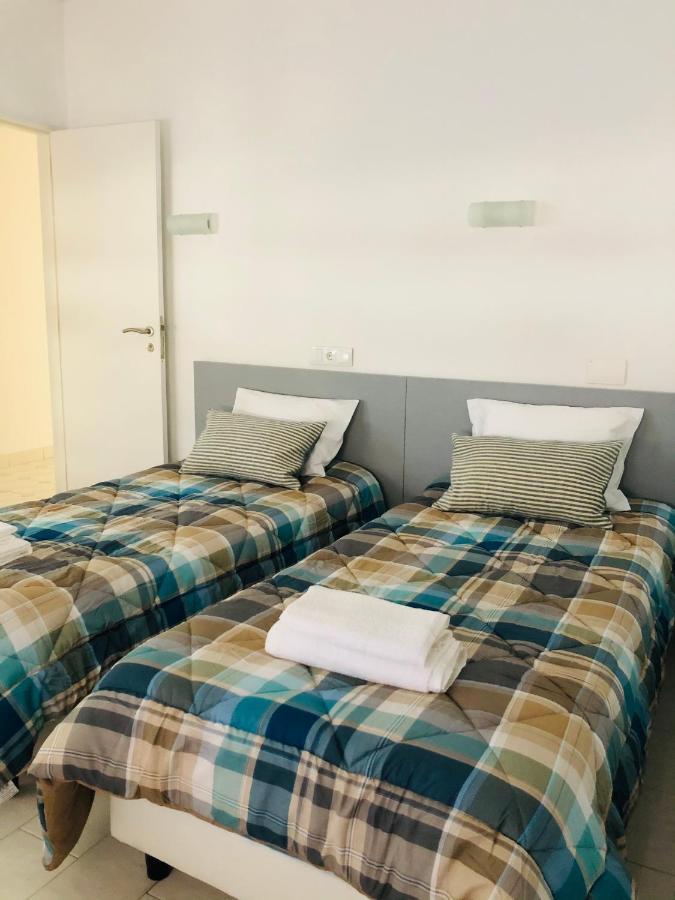 Central Atlantic Beach Guesthouse Costa de Caparica Ngoại thất bức ảnh