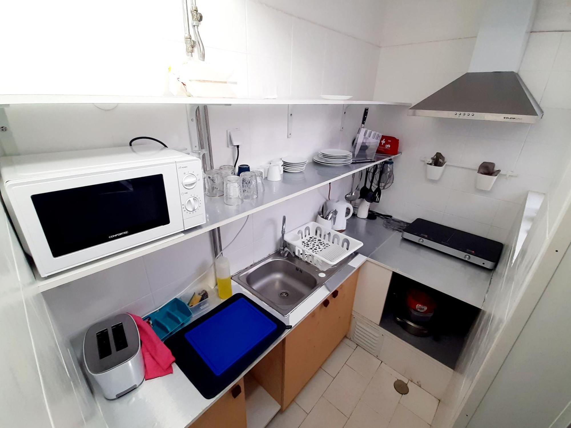 Central Atlantic Beach Guesthouse Costa de Caparica Ngoại thất bức ảnh